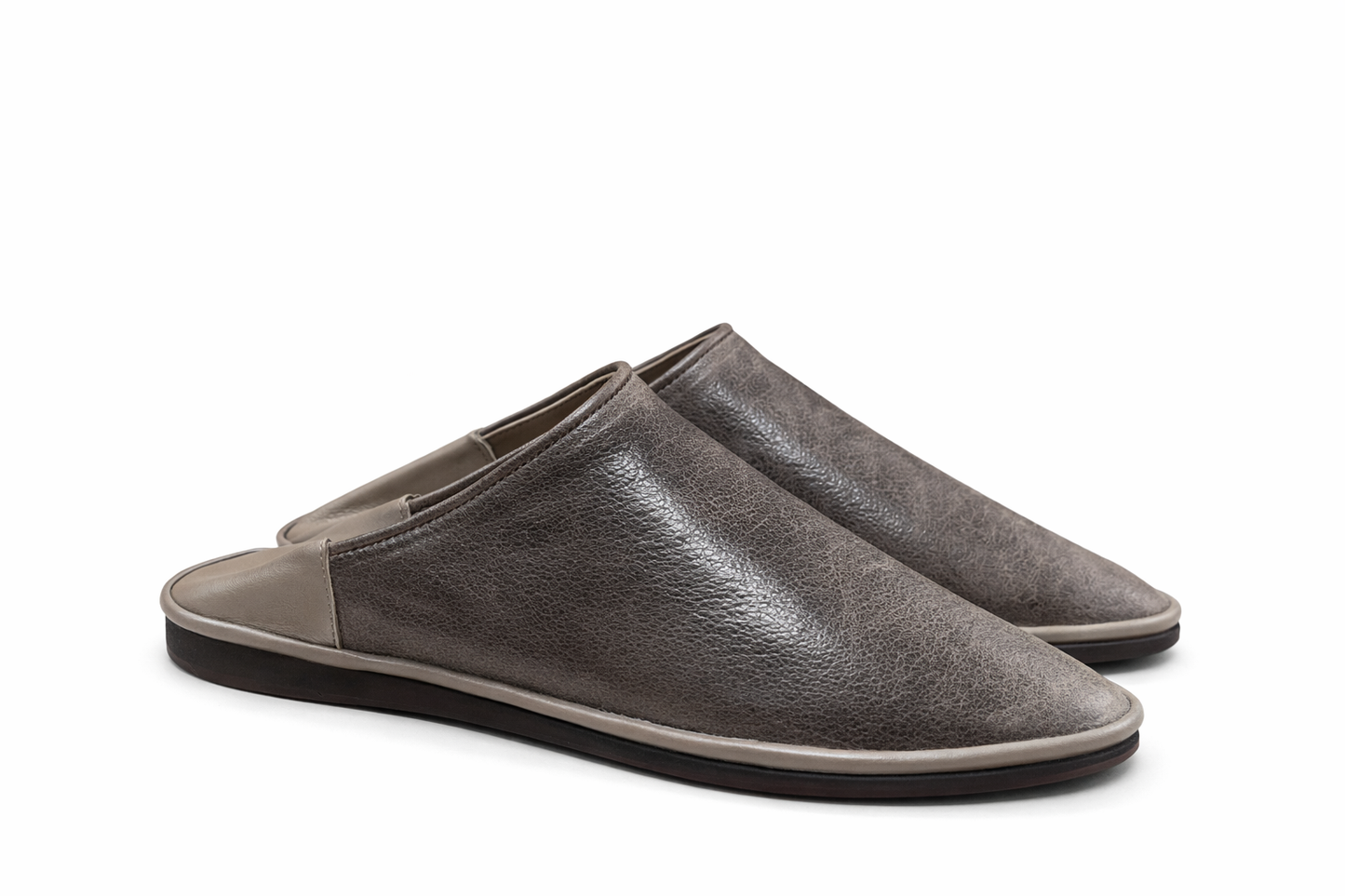 color:taupe