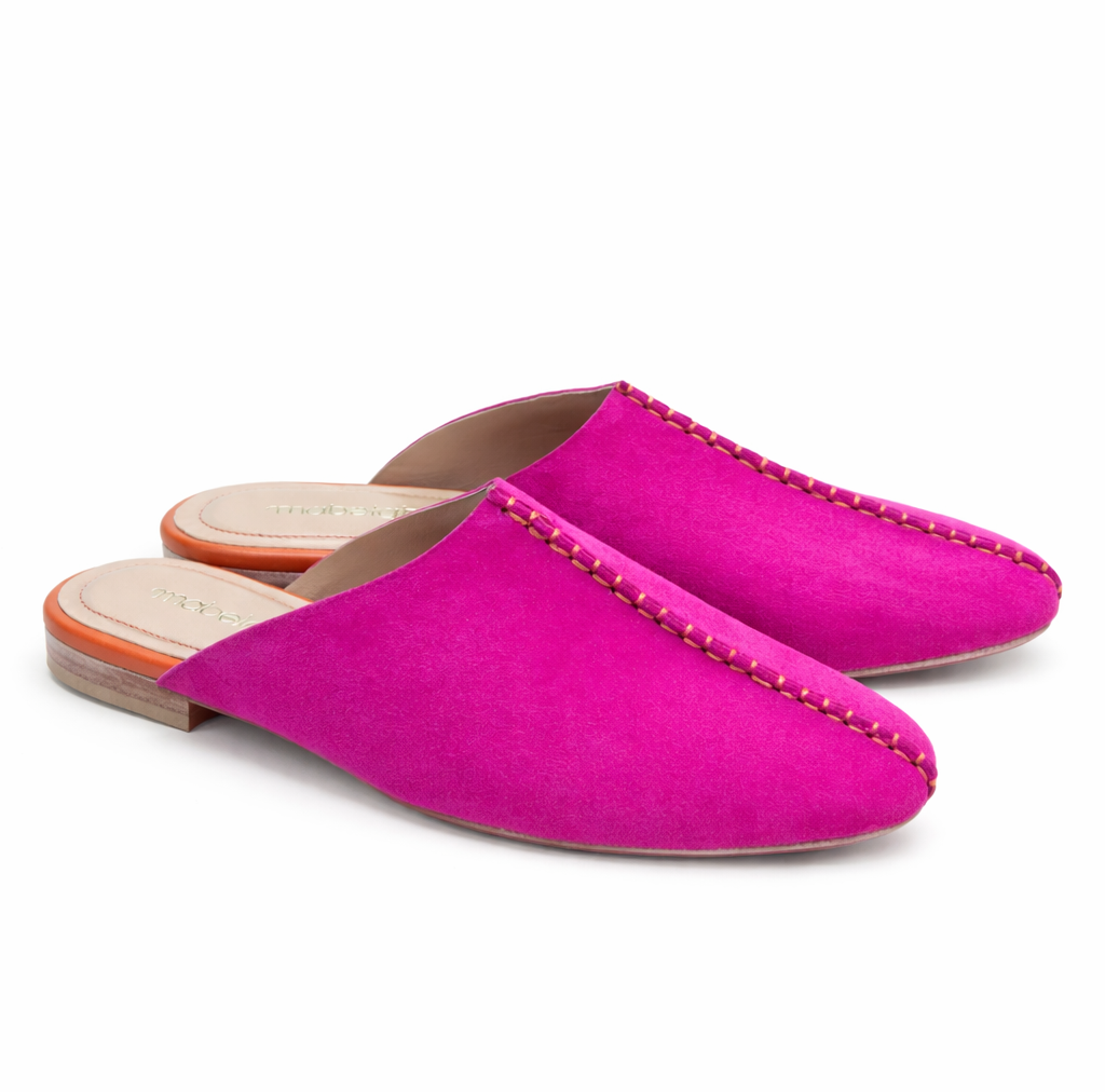 color:fuschia