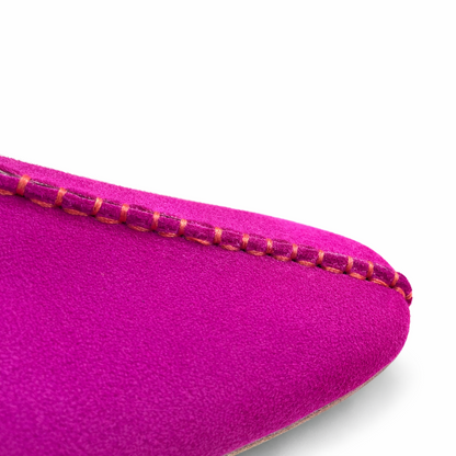 color:fuschia