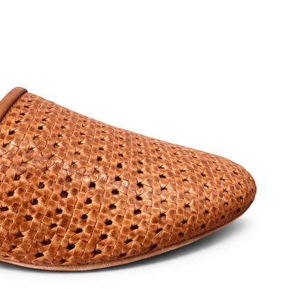 color:camel