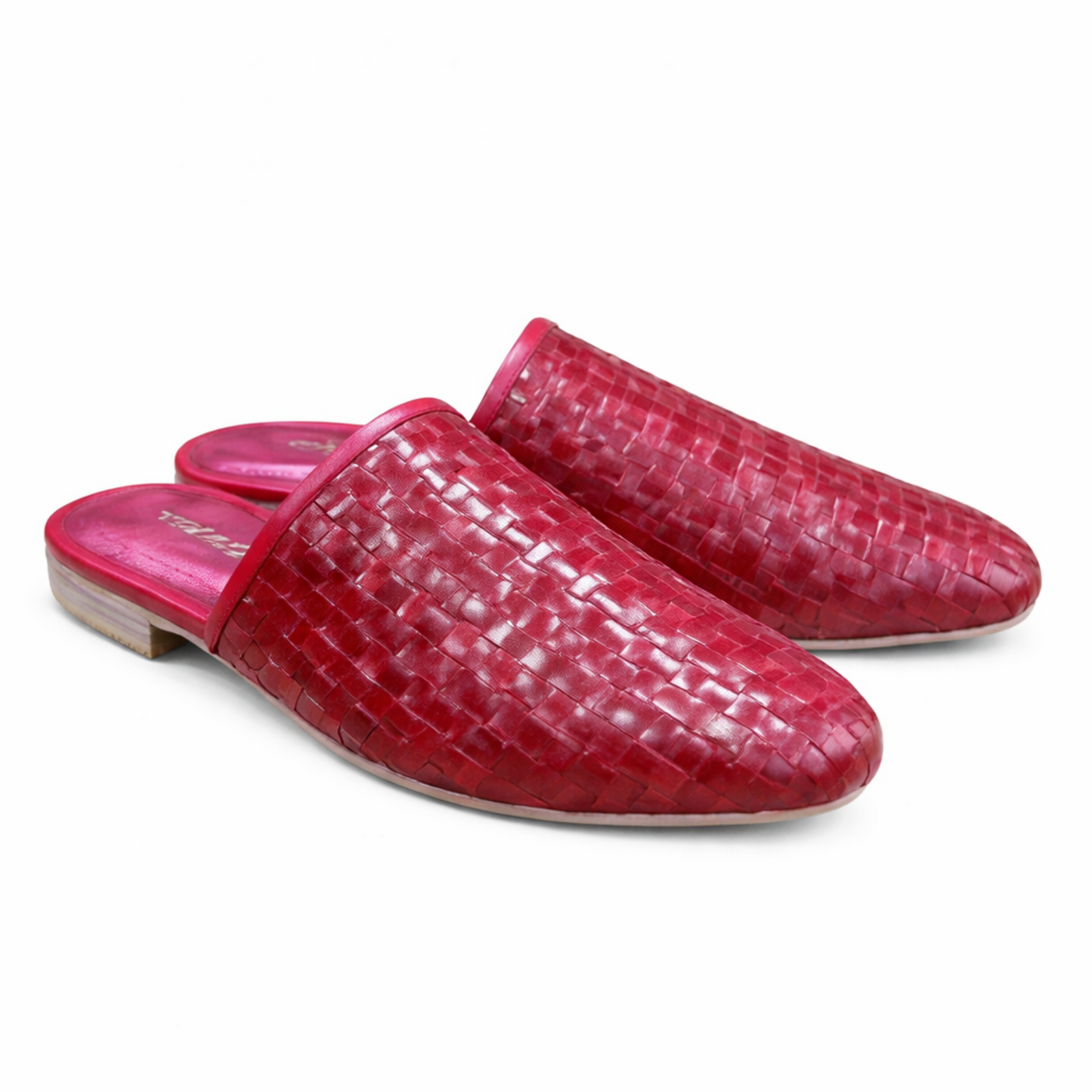 color:rouge