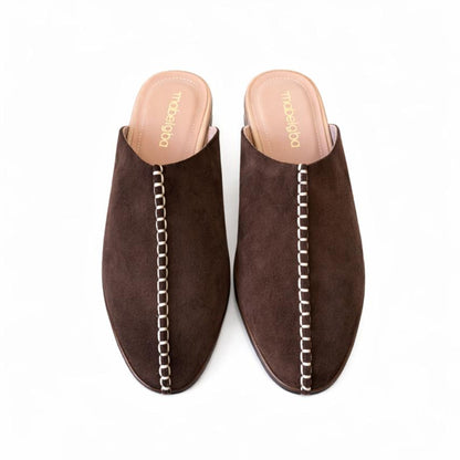 color:marron