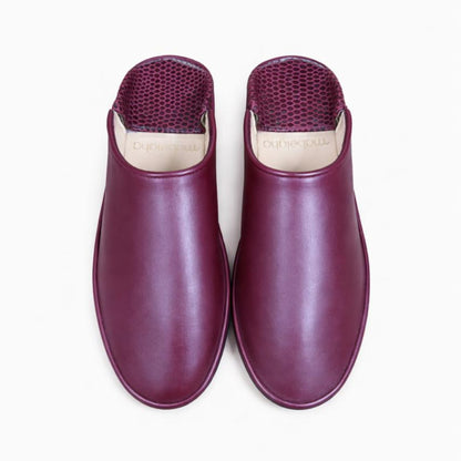 color:bordeaux
