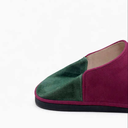 color:bordeaux