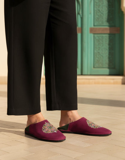 color:bordeaux